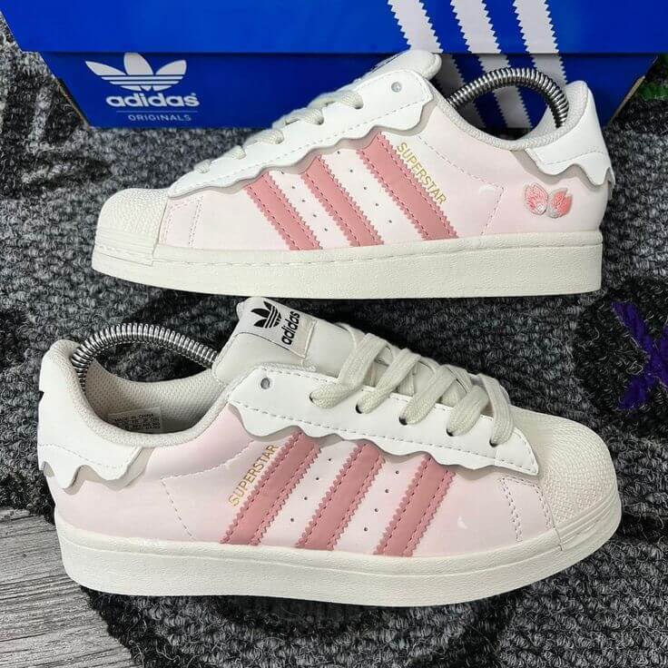 Giày thể thao Adidas màu trắng chính hãng
