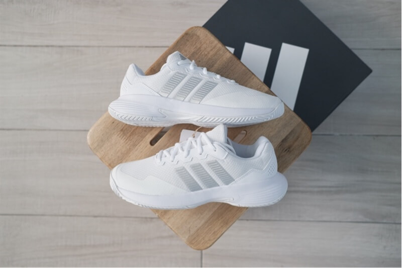 giay-adidas-alpharun-trang Giày Adidas AlphaRun Trắng